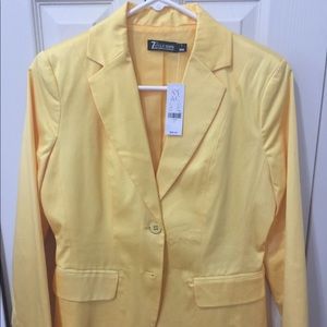 Yellow Blazer. 🌼 from New York & Company